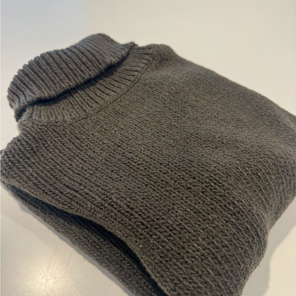 Isda & Co Women's Cozy Deep Olive Gray Turtleneck chunky knit Sweater XS S